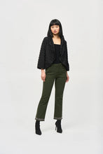 Load image into Gallery viewer, These cropped denim pants enhance casual wear with a frayed hem, iron-on details, and a classic straight leg fit.