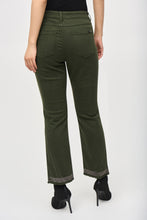 Load image into Gallery viewer, Upgrade your casual look with these cropped denim pants, showcasing a frayed hem, iron-on accents, and a timeless straight leg design.
