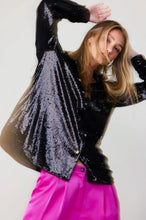 Load image into Gallery viewer, Elegant black blouse adorned with sequins
